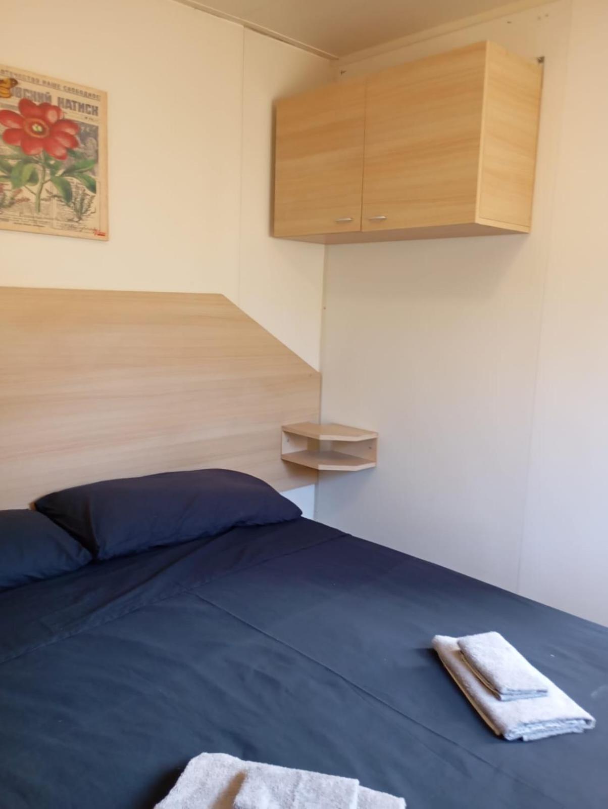Aparthotel Oasi Relax Rodi Garganico Zimmer foto