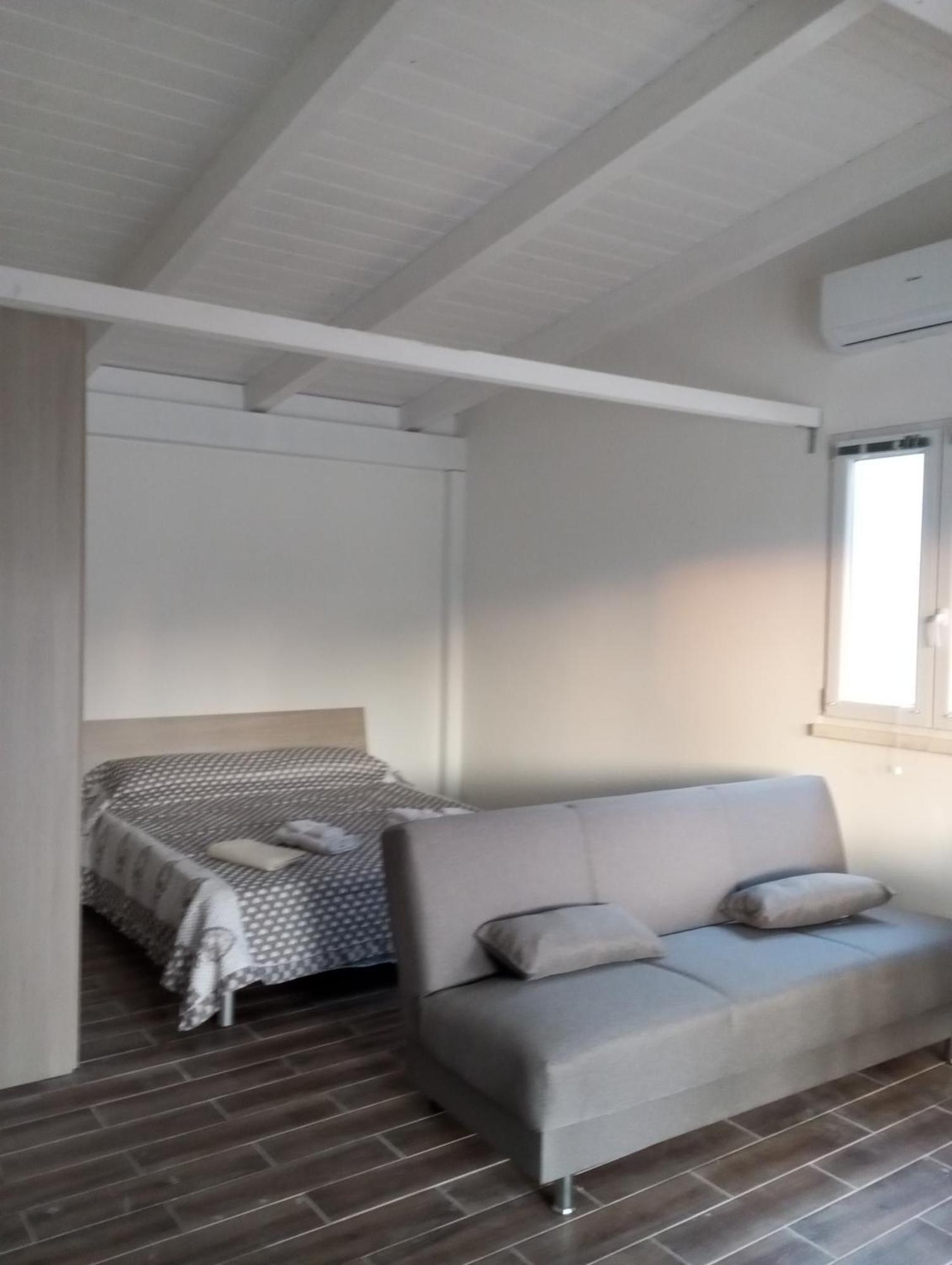 Aparthotel Oasi Relax Rodi Garganico Zimmer foto
